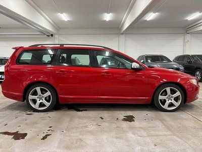 Röd Begagnad 2010 Volvo V70 R-Design Kombi | 69 900 kr (Dyr)