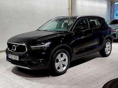 Svart Begagnad 2021 Volvo XC40 Momentum SUV | 229 900 kr (Bra pris)