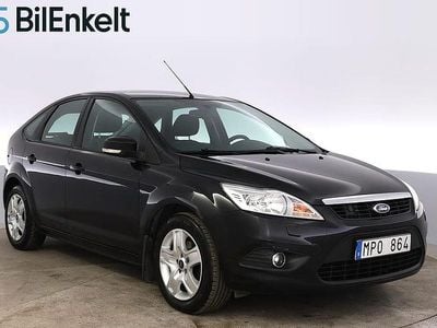 Svart Begagnad 2010 Ford Focus Premium Halvkombi | 29 900 kr (Bra pris)