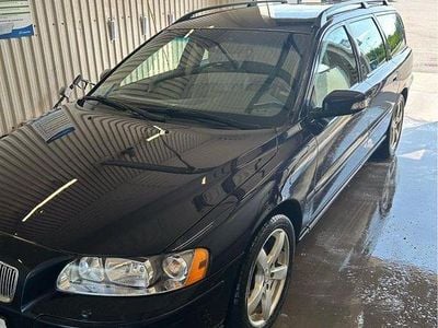 Blå Begagnad 2008 Volvo V70 Standard Kombi | 29 500 kr (Dyr)