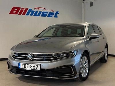 Silver Begagnad 2022 VW Passat GTE Kombi | 297 000 kr (Marknadspris)