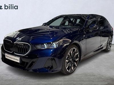 Blå Begagnad 2025 BMW 530e Comfort Edition Kombi | 769 000 kr