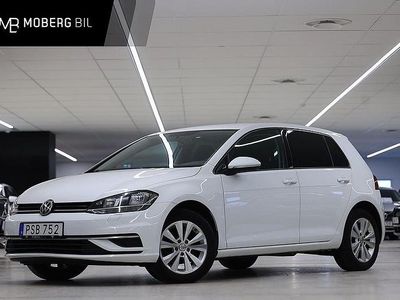 Vit Begagnad 2017 VW Golf VII Halvkombi | 124 900 kr (Marknadspris)
