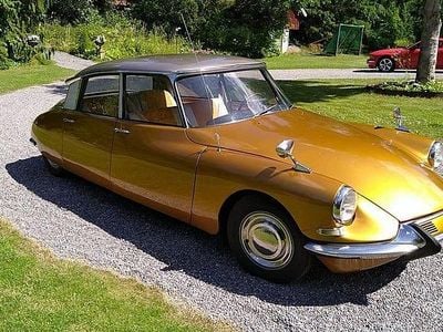 Gul Begagnad 1967 Citroën DS Sedan | 250 000 kr
