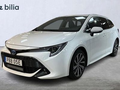 Vit Begagnad 2022 Toyota Corolla Style Kombi | 259 900 kr (Marknadspris)