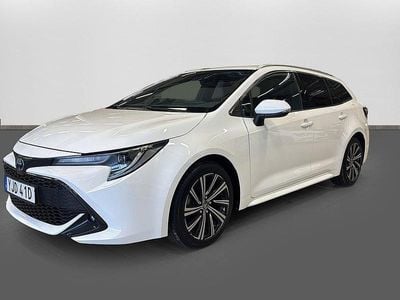 Begagnad Toyota Corolla Style 122 HK (89 kW) 2022 Vit Kombi