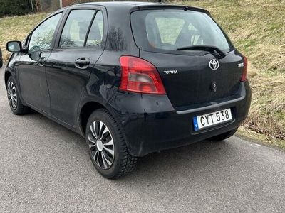 begagnad Toyota Yaris 5-dörrar 1.0 VVT-i, nybesiktigad