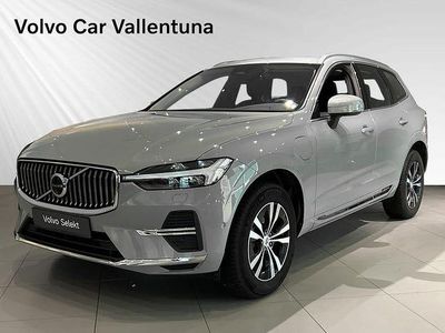 Grå Begagnad 2024 Volvo XC60 Core SUV | 489 900 kr