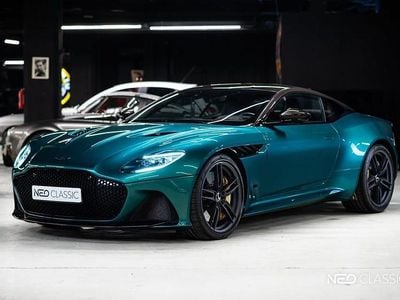Begagnad Aston Martin DBS 725 HK (533 kW) 2022 Grön