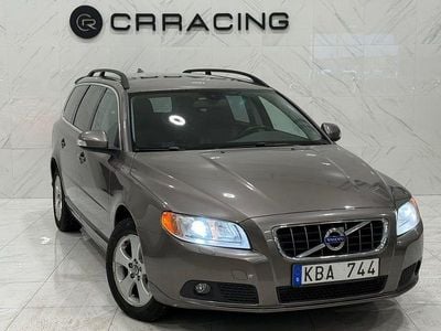 Grå Begagnad 2009 Volvo V70 Momentum Kombi | 64 900 kr (Bra pris)