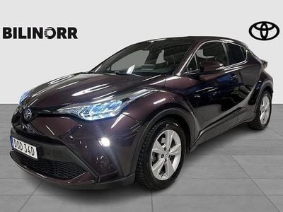 Lila Begagnad 2023 Toyota C-HR Edition SUV | 299 000 kr (Lite dyr)