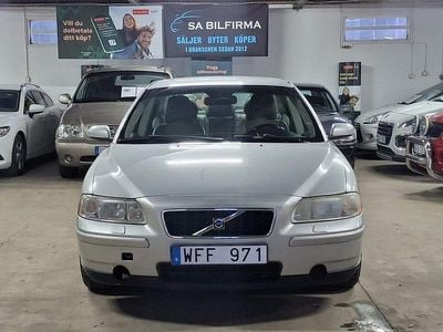 Begagnad Volvo S60 Business Edition 170 HK (125 kW) 2004 Ljusgrå Sedan