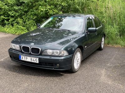 BMW 525