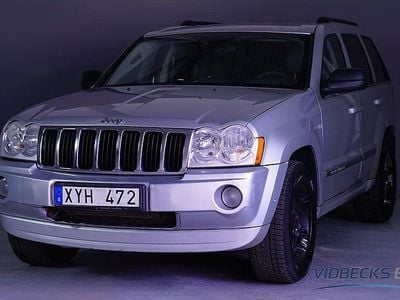 Begagnad Jeep Grand Cherokee Limited 218 HK (160 kW) 2005 Silver SUV