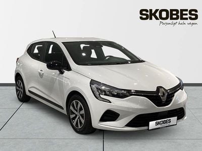 Vit Begagnad 2023 Renault Clio V Equilibre Halvkombi | 174 600 kr (Marknadspris)