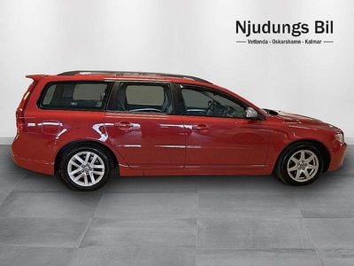 Röd Begagnad 2012 Volvo V70 R-Design Kombi | 59 900 kr (Lite dyr)