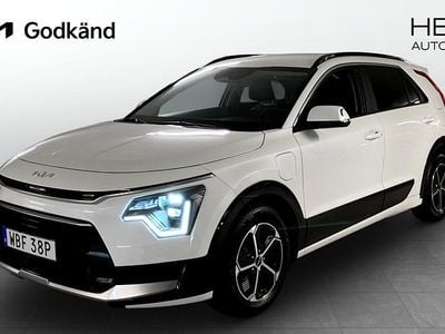 Vit Begagnad 2024 Kia Niro Advance SUV | 359 900 kr (Marknadspris)