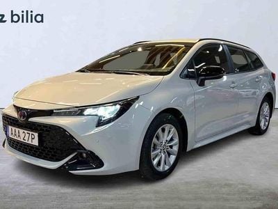 Grå Begagnad 2025 Toyota Corolla Kombi | 314 900 kr