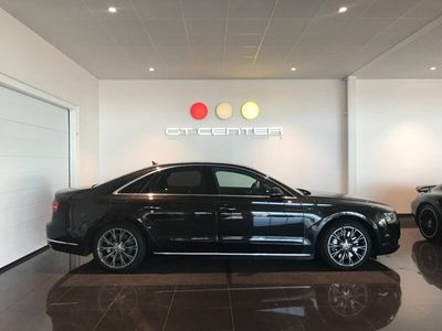 begagnad Audi A8 4.2 TDI V8 Quattro Nightvision Värmare Head-Up 385hk