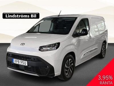 Vit Begagnad 2024 Toyota Proace City City Minibuss | 483 000 kr