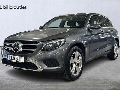 Grå Begagnad 2017 Mercedes GLC220 SUV | 249 900 kr (Marknadspris)