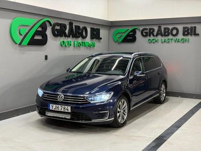 Blå Begagnad 2017 VW Passat GTE Kombi | 159 900 kr (Lite dyr)