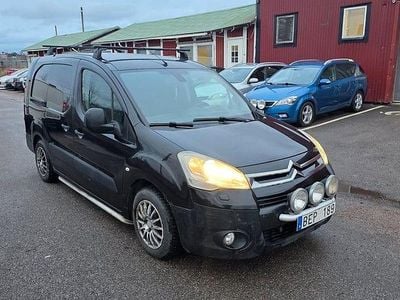 Begagnad Citroën Berlingo 90 HK (66 kW) 2011 Svart Minibuss