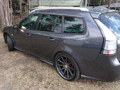 Grå Begagnad 2009 Saab 9-3 Kombi | 57 000 kr (Dyr)
