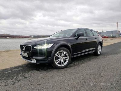 begagnad Volvo V90 CC D4 AWD Geartronic Kinetic Euro 6