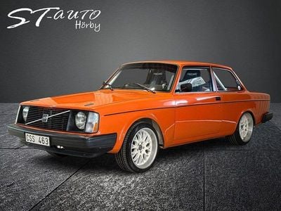 Orange Begagnad 1976 Volvo 240 Sedan | 209 900 kr