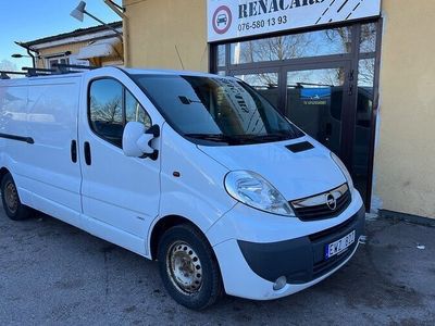 begagnad Opel Vivaro Skåpbil 2.9t 2.0 CDTI Nybes Drag 2013, Minibuss