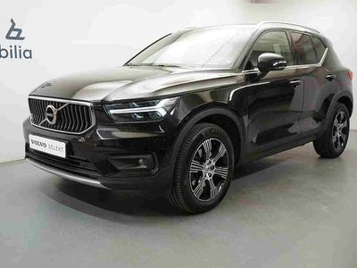 Svart Begagnad 2019 Volvo XC40 SUV | 279 900 kr
