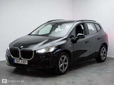 Begagnad BMW 225 Active Tourer 245 HK (180 kW) 2022 Svart Minibuss