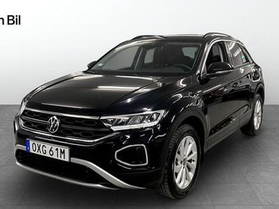 Svart Begagnad 2025 VW T-Roc SUV | 309 900 kr (Marknadspris)