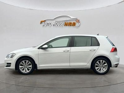 Begagnad VW Golf VII 105 HK (77 kW) 2014 Vit Halvkombi
