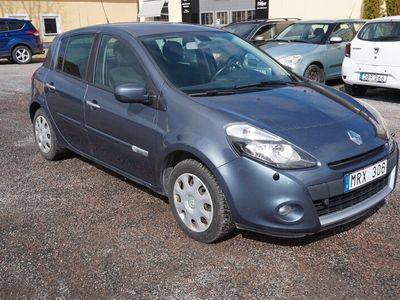 begagnad Renault Clio R.S. 5-dörra Halvkombi 1.2 E85 Euro 5 2012, Halvkombi