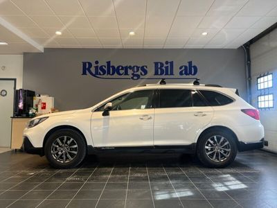 begagnad Subaru Outback 2.5 4WD AUT ACTIVE DRAG V-HJUL 2020, Kombi