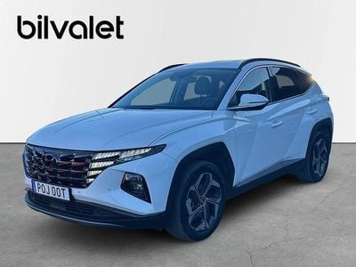 Vit Begagnad 2022 Hyundai Tucson Advanced SUV | 319 900 kr (Marknadspris)