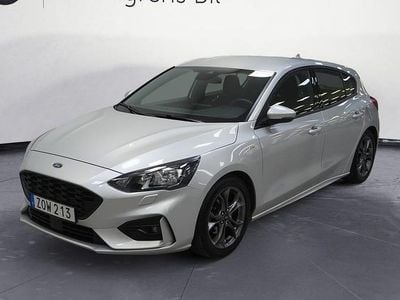 Begagnad Ford Focus ST-Line 125 HK (91 kW) 2018 Grå Halvkombi