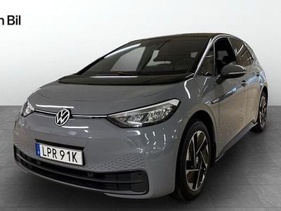 Moonstone grey black Begagnad 2023 VW ID.3 Pro Halvkombi | 274 800 kr (Marknadspris)