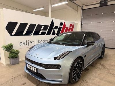 Blå Begagnad 2023 Zeekr 001 Halvkombi | 629 500 kr (Marknadspris)