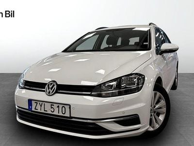 Vit Begagnad 2018 VW Golf VII Kombi | 154 900 kr (Marknadspris)