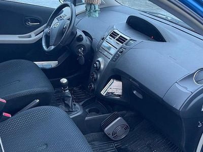 Begagnad 2010 Toyota Yaris Halvkombi | 55 000 kr (Marknadspris)