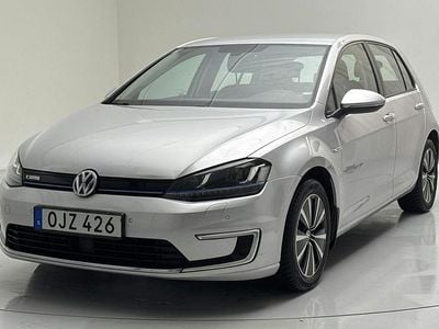 Silver Begagnad 2017 VW e-Golf Halvkombi | 94 000 kr (Bra pris)