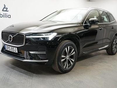 Svart Begagnad 2022 Volvo XC60 Core SUV | 379 900 kr (Marknadspris)