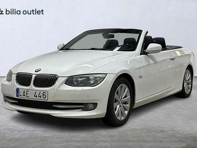 Begagnad BMW 325 218 HK (160 kW) 2010 Vit Cab