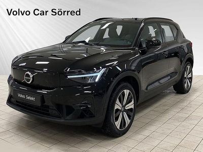 Svart Begagnad 2022 Volvo XC40 Ultimate SUV | 429 900 kr
