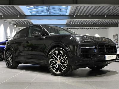 Svart Begagnad 2026 Porsche Cayenne SUV | 1 245 000 kr