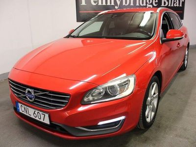 Begagnad Volvo V60 Summum 181 HK (133 kW) 2014 Röd Kombi