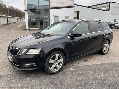 Begagnad Skoda Octavia G-TEC 131 HK (96 kW) 2019 Svart Kombi